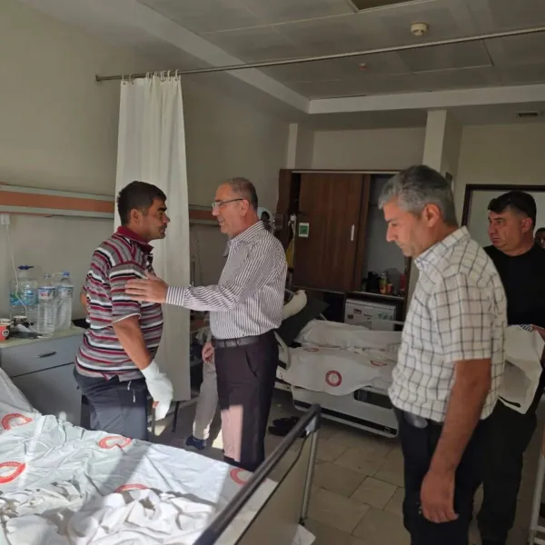 Antakya'da Korkunç Kaza! 2 İşçi Yaralı! Şok Detaylar Ortaya Çıktı