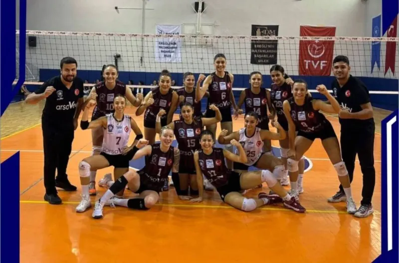 Voleybol Takımının Zaferi Yolda Bitti! İşte Şoke Eden Olay