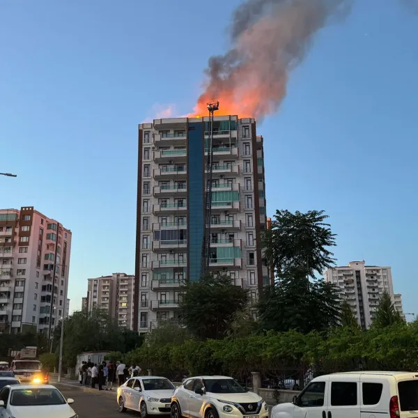 Diyarbakır'da Korkunç Yangın! 4 Ölümde Şok İhmaller Zinciri Ortaya Çıktı!