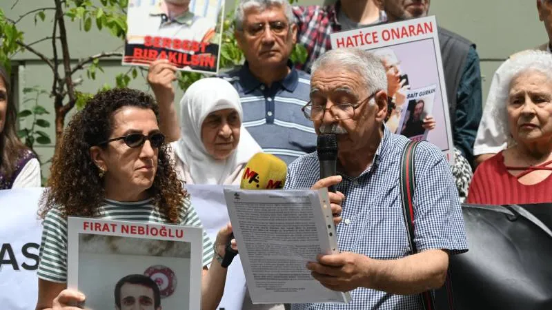 Fırat Nebioğlu Serbest Bırakılsın: 688. F Oturması!