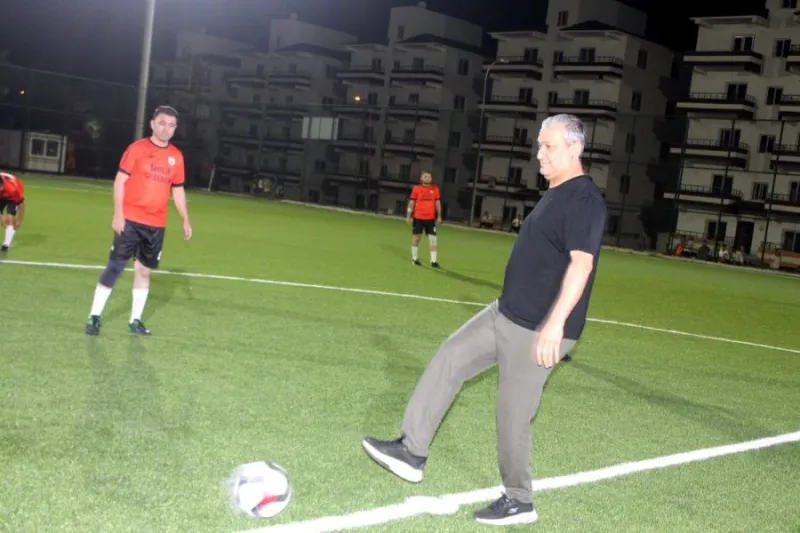 Açılış Maçı Heyecanını Başkan Gül Başlattı