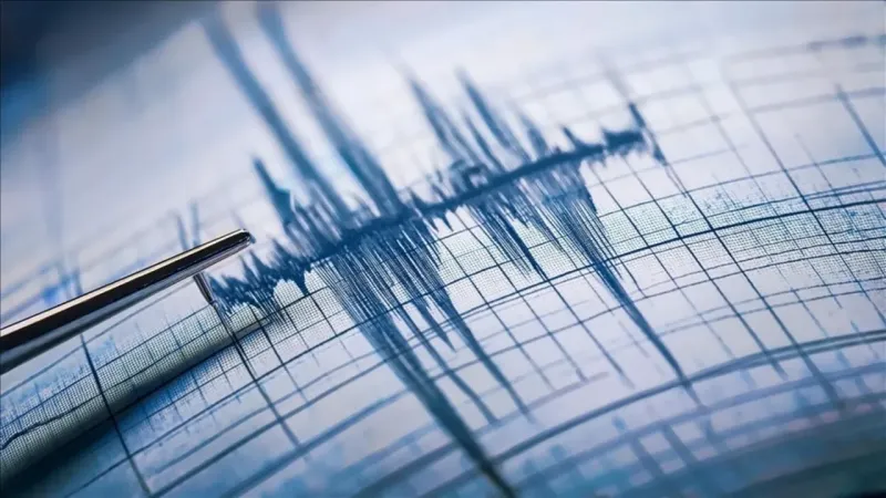 Sivas Sallandı! AFAD ve Kandilli'den Deprem Açıklaması