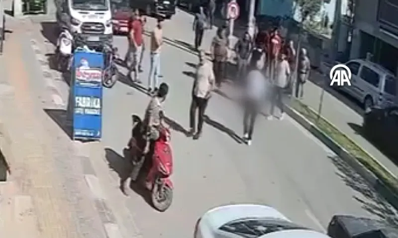 Altınözü’nde korkutan kaza: Yayaya otomobil çarptı