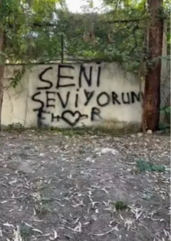 Antakya'dan Espri Şöleni: "Seviyorsan Git Konuş" Dediler!
