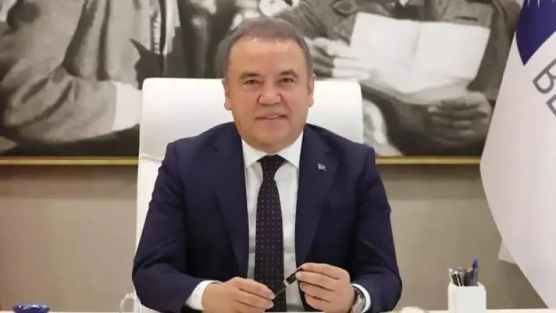 Antalya Büyükşehir Belediye Başkanı gözaltına alındı