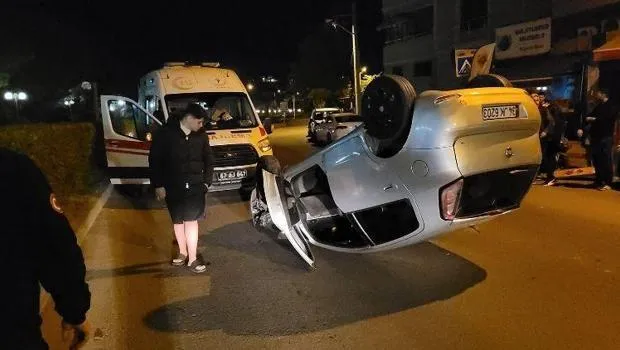 Takla Atan Sürücü Şoke Etti! "Bu Arabaya Ben mi Çarptım?"