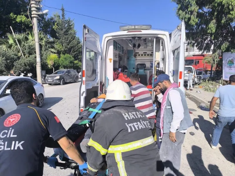 Araçlar çarpıştı, can pazarı yaşandı