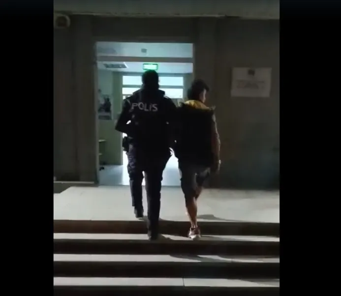 Aranan Uyuşturucu Cezalısı Sokakta Yakalandı