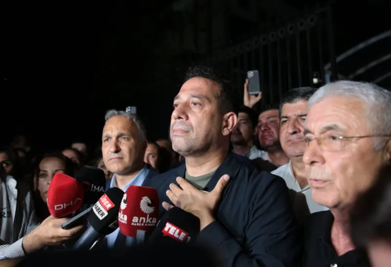 Başkan Böcek’e Tutuklama Tepkisi: “Yargı Darbesiyle Karşı Karşıyayız”