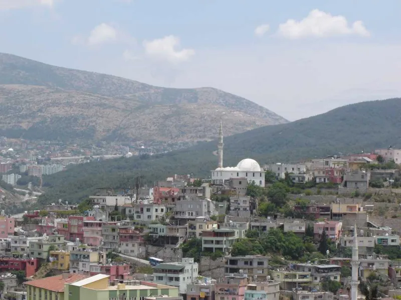 Belen'de Şok! O Cadde Trafiğe Kapatıldı! İşte Detaylar