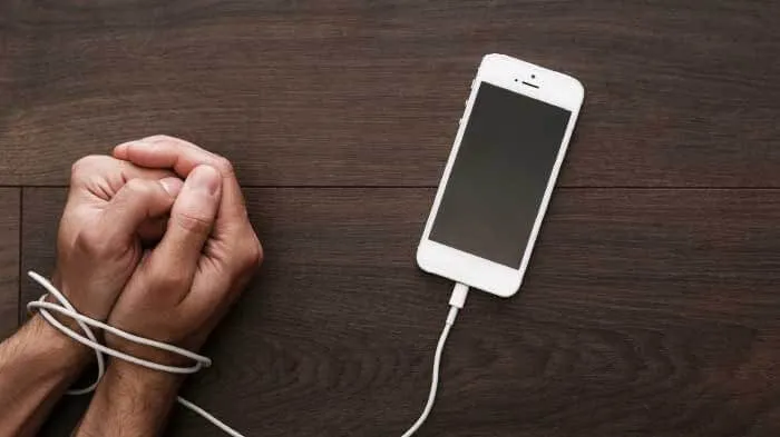 Türkiye'de İnternet Bağımlılığı Alarm Veriyor! Şok Veriler