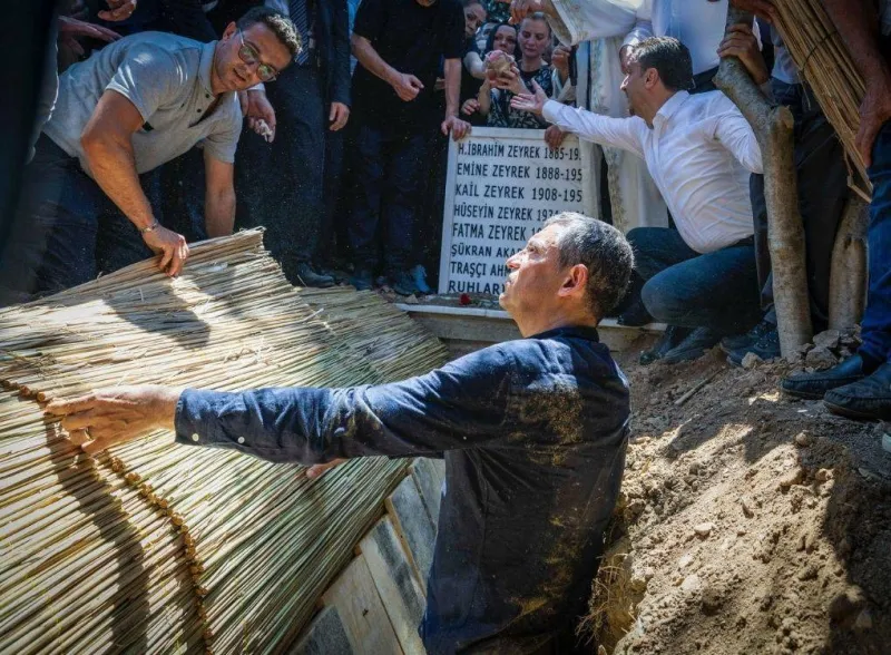 CHP lideri Özgür Özel’den duygusal veda