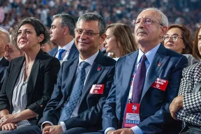 CHP’den İhraç Edilen Savaş, Niye Kurultay İptalinin Peşinde?