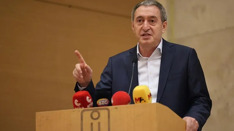 Bakırhan'dan İktidar Eleştirisi: Türkiye'de Örnek Mücadele Verdik!