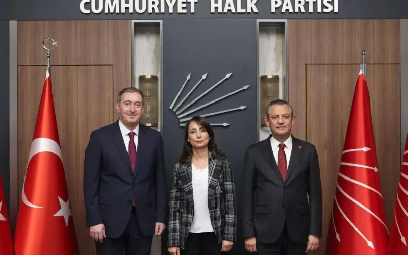 DEM'den CHP'ye Destek Ziyareti! Özgür Özel'le Neler Konuşulacak?
