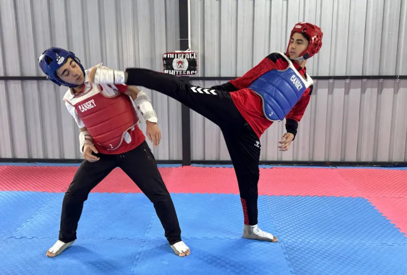 Deprem mağduru genç sporcu Ahmet’ten gururlandıran başarı