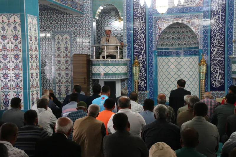 Yıkılan Cami Yeniden Açıldı! Hatay'da Dualar Yükseldi