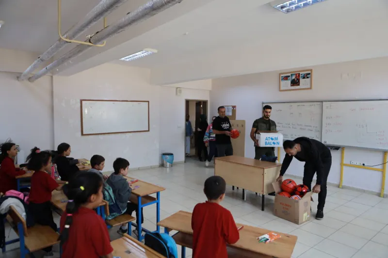 Depremzede Çocuklara Umut Işığı: Gülümseten Yarınlar Projesi!