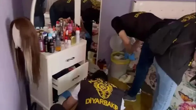 Diyarbakır'da fuhuş çetesine 'pandora' operasyonu! Polise 'beybi' müşteriye 'koli'