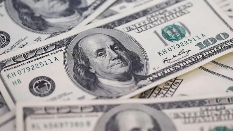 Dolar Rekor Kırdı! 40 TL Sınırını Aştı, Şimdi Ne Olacak?