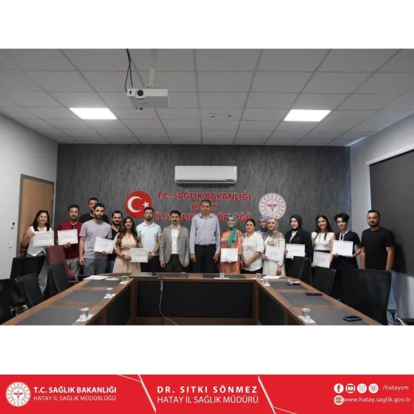 Dörtyol’da Hemşirelere Eğitim Sertifikası Verildi