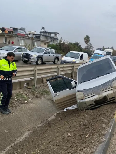 Hatay'da Feci Kaza: Genç Kadın Hayatını Kaybetti!