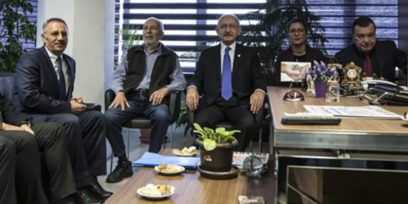 Çölaşan'dan Bomba İddia! Kılıçdaroğlu Gürsel Tekin'i Biliyor Muydu?