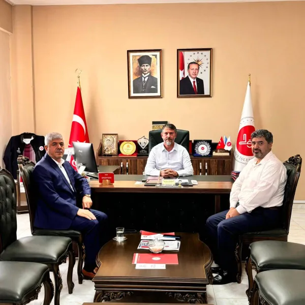 Eski İl Müftüsü Kavillioğlu Bayramda Memleketinde