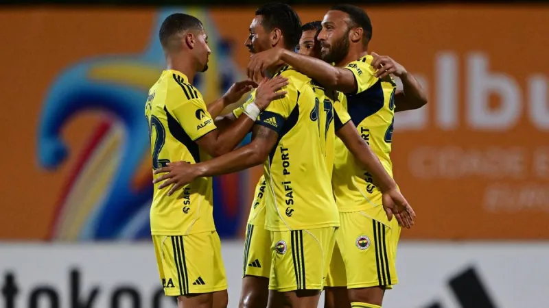 Fenerbahçe Hazırlık Maçında Coştu! Rakip Leiria'yı Devirdi!