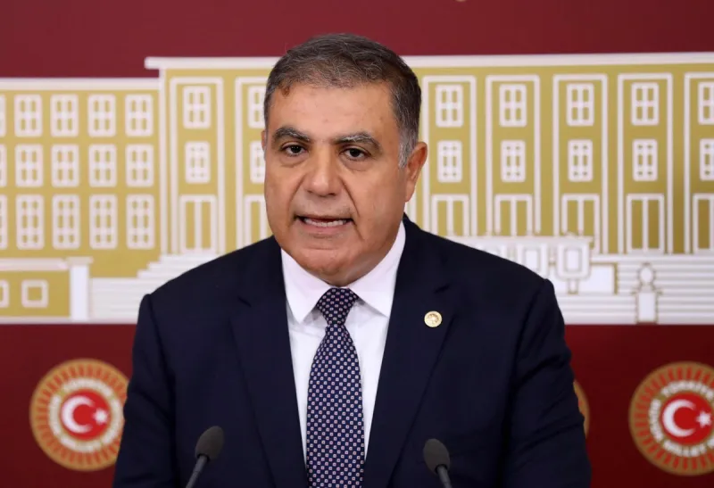 Güzelmansur'dan Şimşek'e Deprem Tepkisi: Hatay'da Ne Normal?