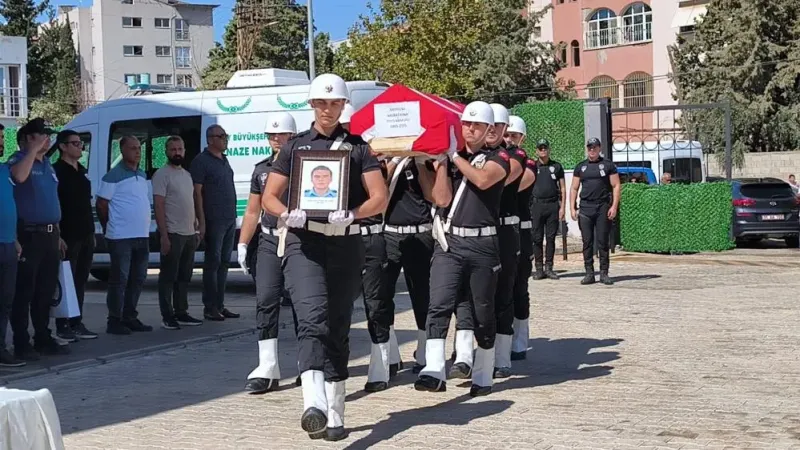 Halı Sahada Şok Ölüm: Polis Memuru Kalp Krizine Yenildi!