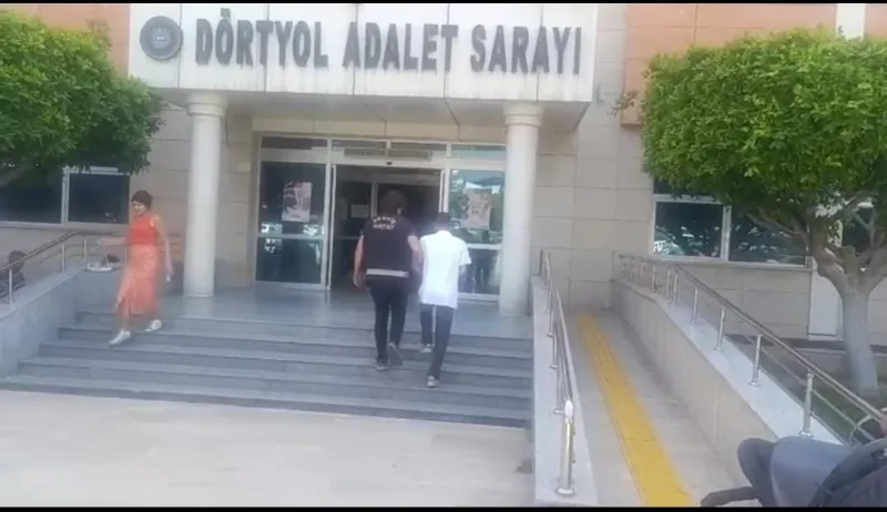 Hapis Cezasıyla Aranan 2 Şahıs Dörtyol’da Yakalandı