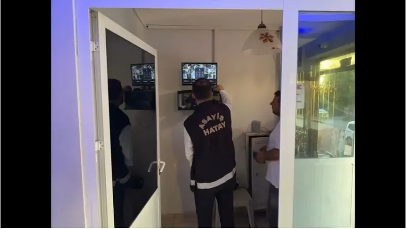 Hatay'da Apart Şoku! Emniyet Baskını Neler Ortaya Çıkardı?