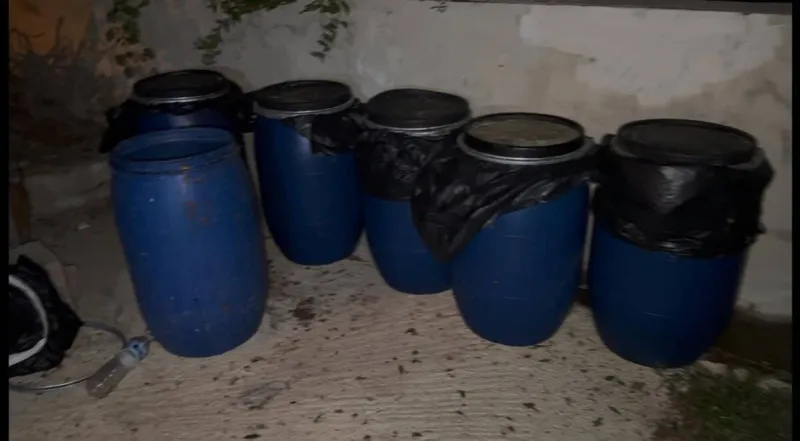 Hatay'da Şok Baskın! 1260 Litre Kaçak Rakı Ele Geçirildi!