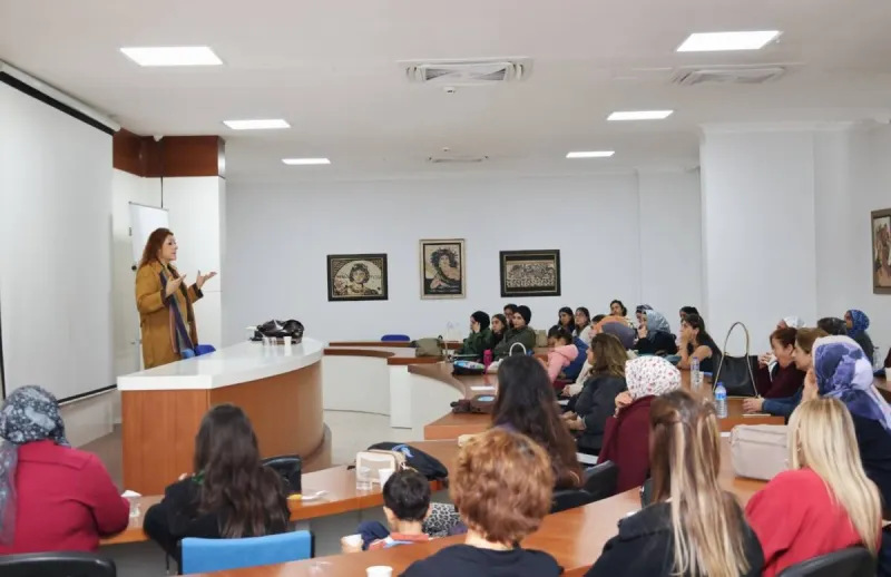 Hatay’da Aile Üniversitesi kapılarını açtı