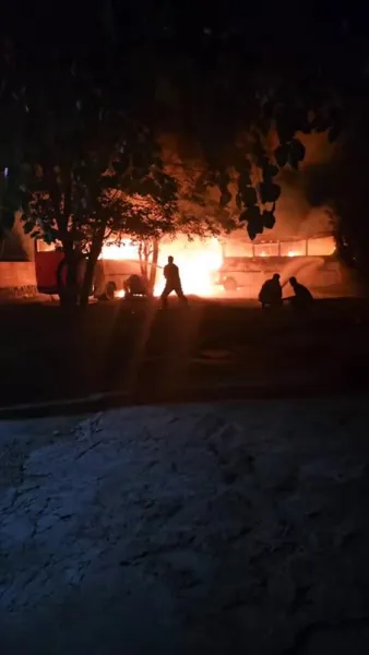 Hatay’da Gece Yarısı Yangın Paniği