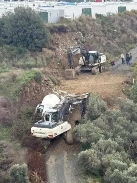 Hatay’da Kaygan Yol Faciaya Davetiye Çıkardı