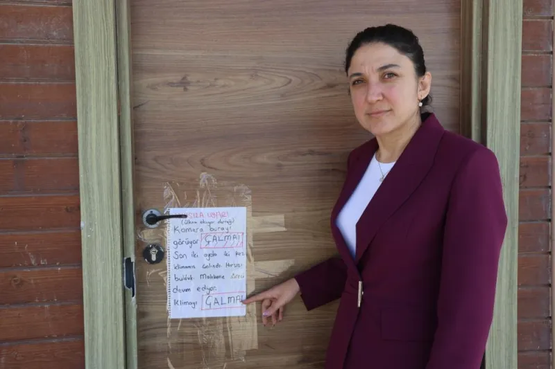 Hatay’da klimalar çalındı, dernek hırsızlara not bıraktı