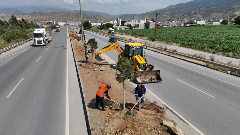 Hatay’da Yeşil Alan Seferberliği: 6750 Fidan Yolda
