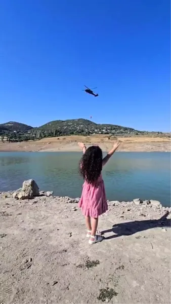 Hatay’daki Orman Yangınında Yürek Isıtan An