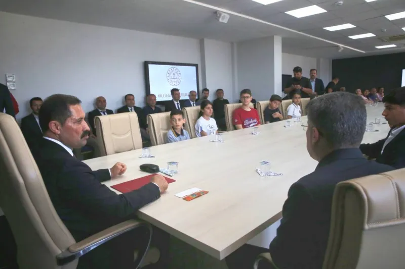 Hatay’ın Parlayan Yıldızları Ödüllendirildi