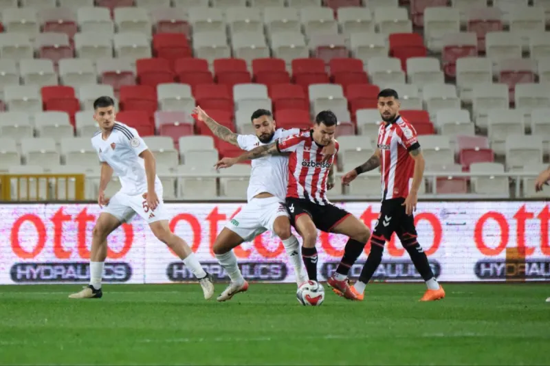 Hatayspor 1-0’ı Koruyamadı: Sivas’ta Maç 1-1 Sonuçlandı