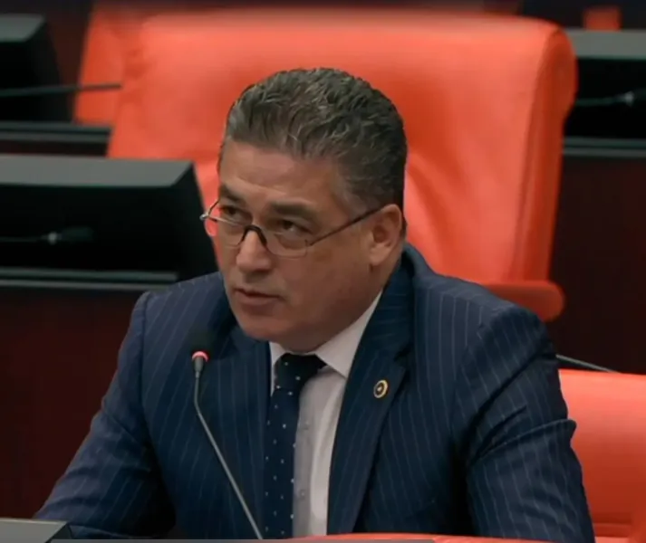 “HTŞ’nin Alevi Sivillere Saldırısı Meclis Gündeminde: ‘Bu Bir Katliamdır’”