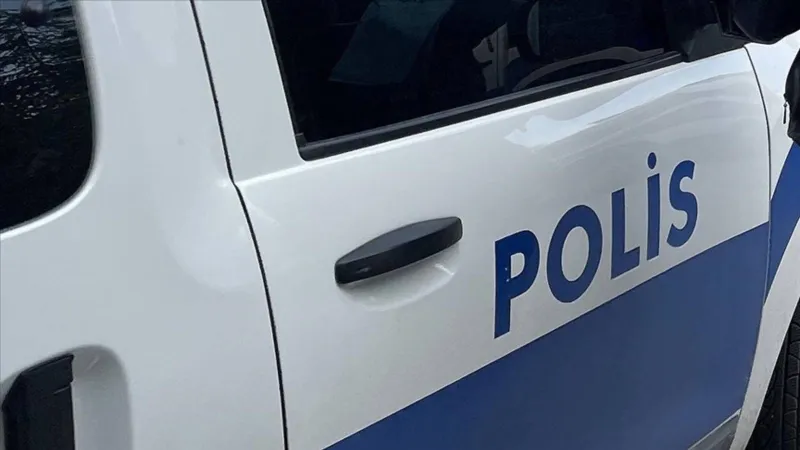 İBB'ye yönelik beşinci dalga operasyonda gözaltına alınan 21 kişi sağlık kontrolünden geçirildi