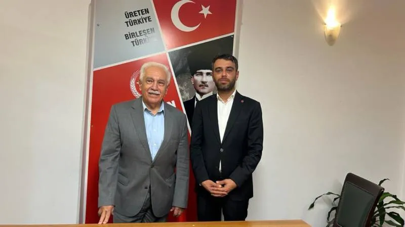 Şok İddia! Perinçek'in Danışmanı Yunanistan'a Mı Kaçtı?