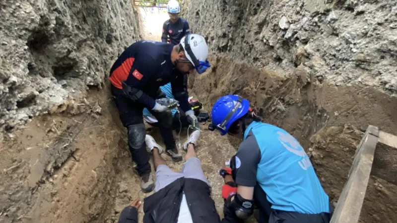 İskenderun’da Enkaz Kurtarma Tatbikatı Gerçekleştirildi