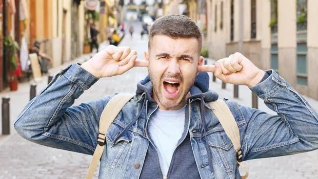 İstanbul’da ulaşım ve açık alanlarda… Yüksek sesli müziğe son
