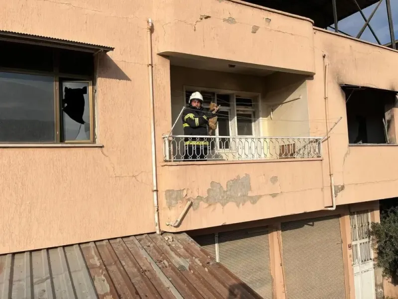 İtfaiye Ekipleri Minik Bir Can İçin Harekete Geçti