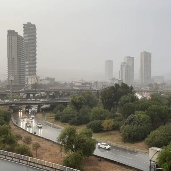 İzmir'i Sel Aldı! Yağmur Kabusu Şehri Esir Aldı