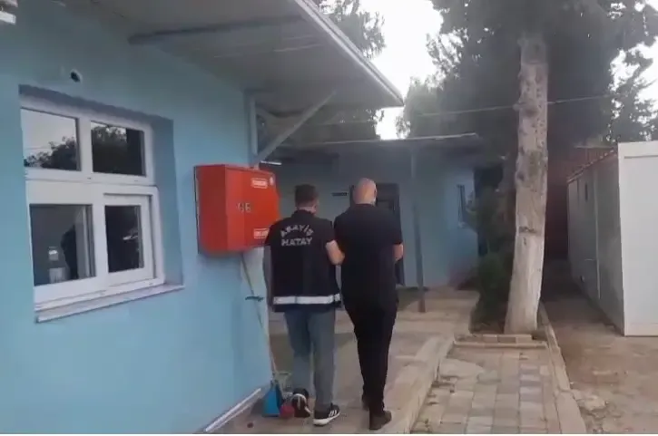 Kadına Şiddet Suçundan Aranıyordu, Yakalandı